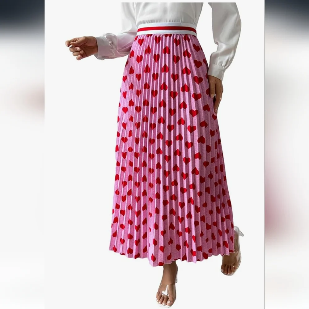 Pink And Red Heart Patterned Maxi Pleated Skirt